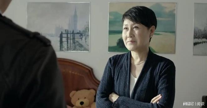 九三阅兵暴露张凯丽的“真实身份”不一般难怪她能受邀观礼(图9)