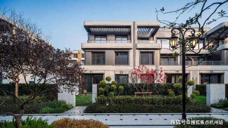 前滩公馆(售楼处)官方电话前滩公馆售楼中心前台电线楼盘百科楼盘官方网站测评中心电话来电预约看房(图13)