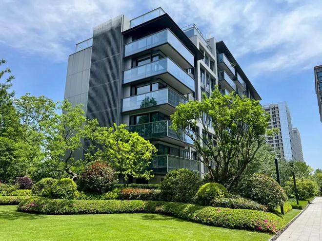 保利世博天悦官方售楼处发布：不可复制资源抢占顶豪入场券!(图4)