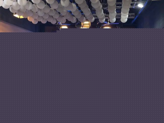 迈向百万亿元级新台阶 服务业提质增效正当时(图1)