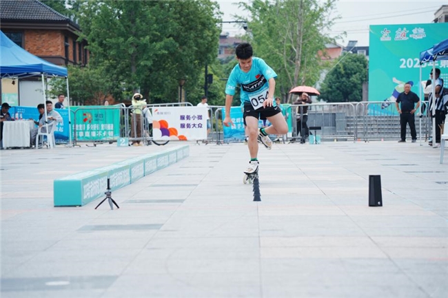 赋能体育数字化：浙大城市学院团队自研“毫秒级”轮滑智慧裁判系统(图1)