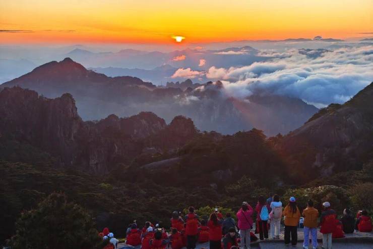黄山风景区面向全球游客实行门票半价优惠政策(图12)