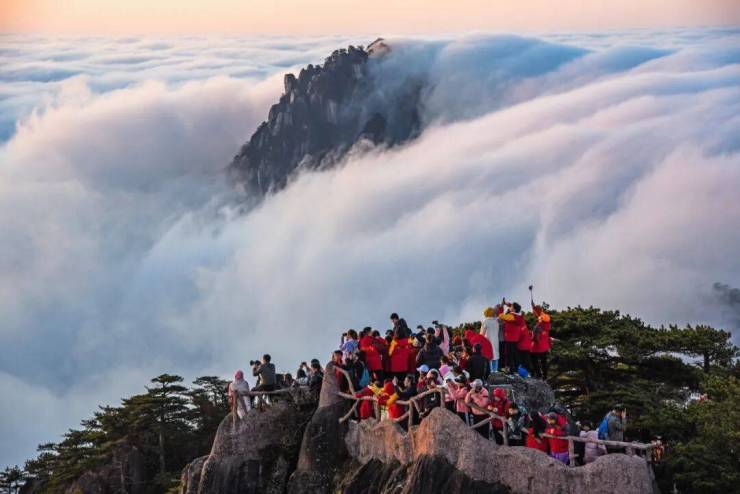 黄山风景区面向全球游客实行门票半价优惠政策(图13)